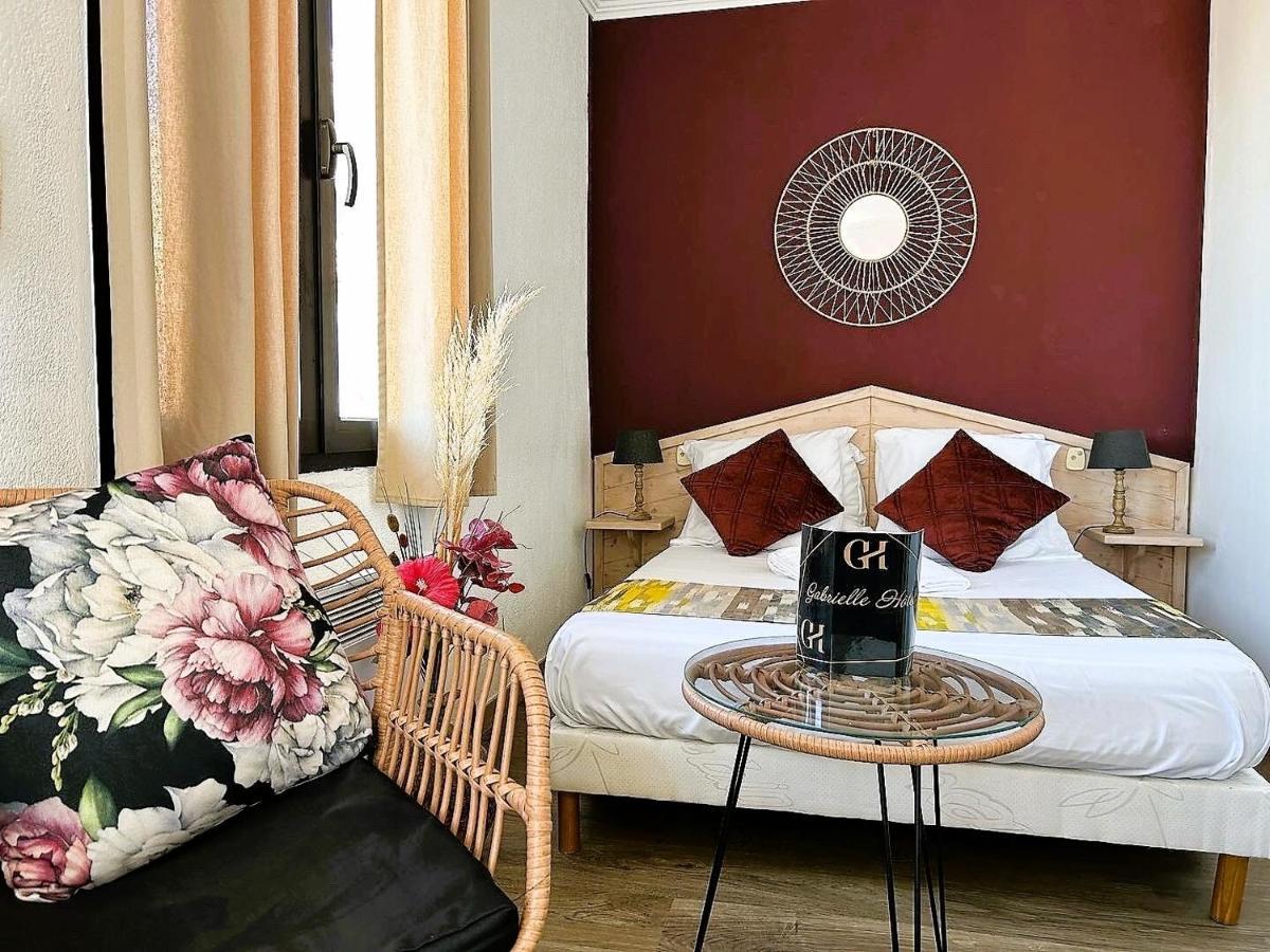 Gabrielle Hotel Aiguines Room photo