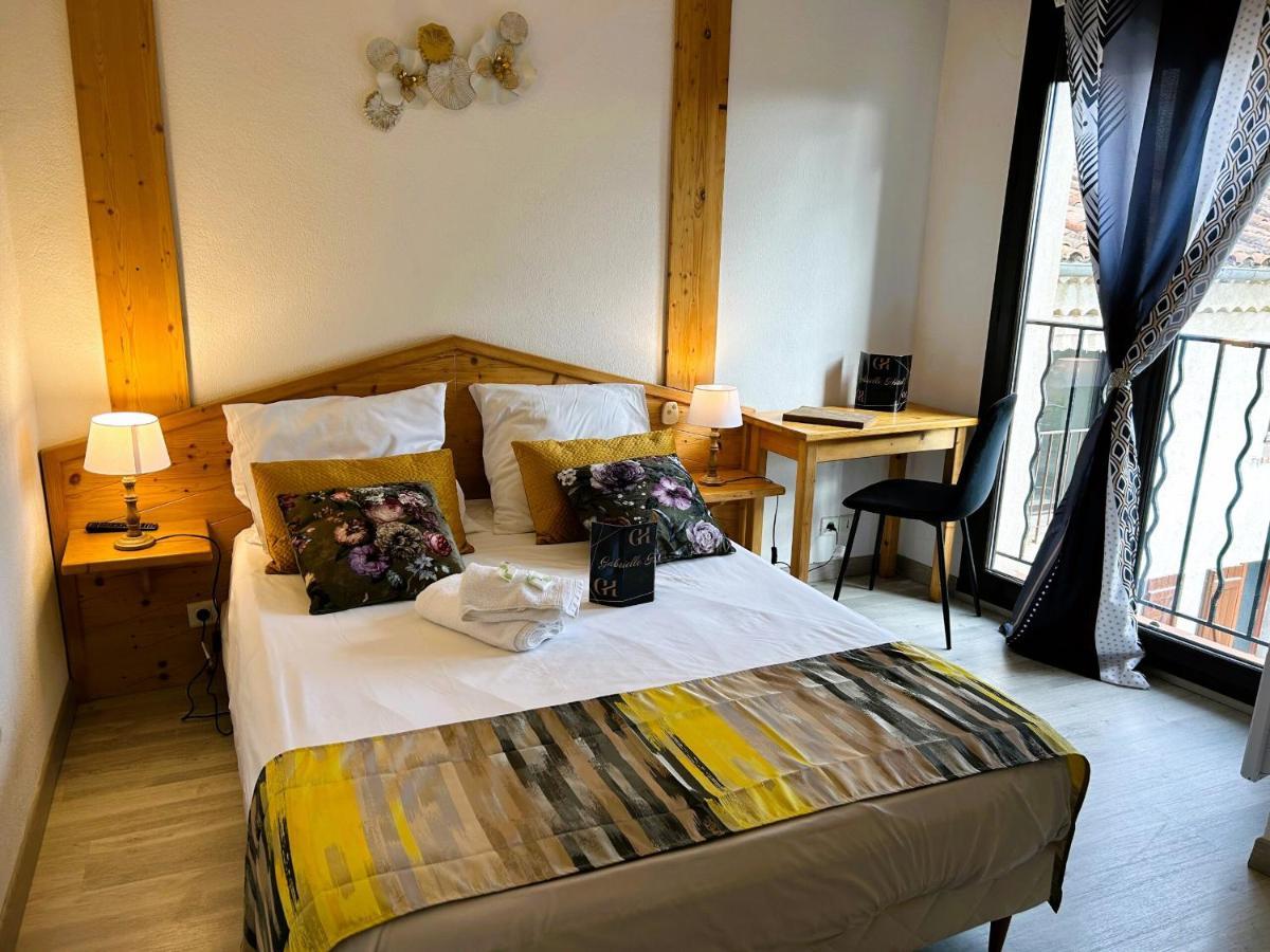 Gabrielle Hotel Aiguines Room photo
